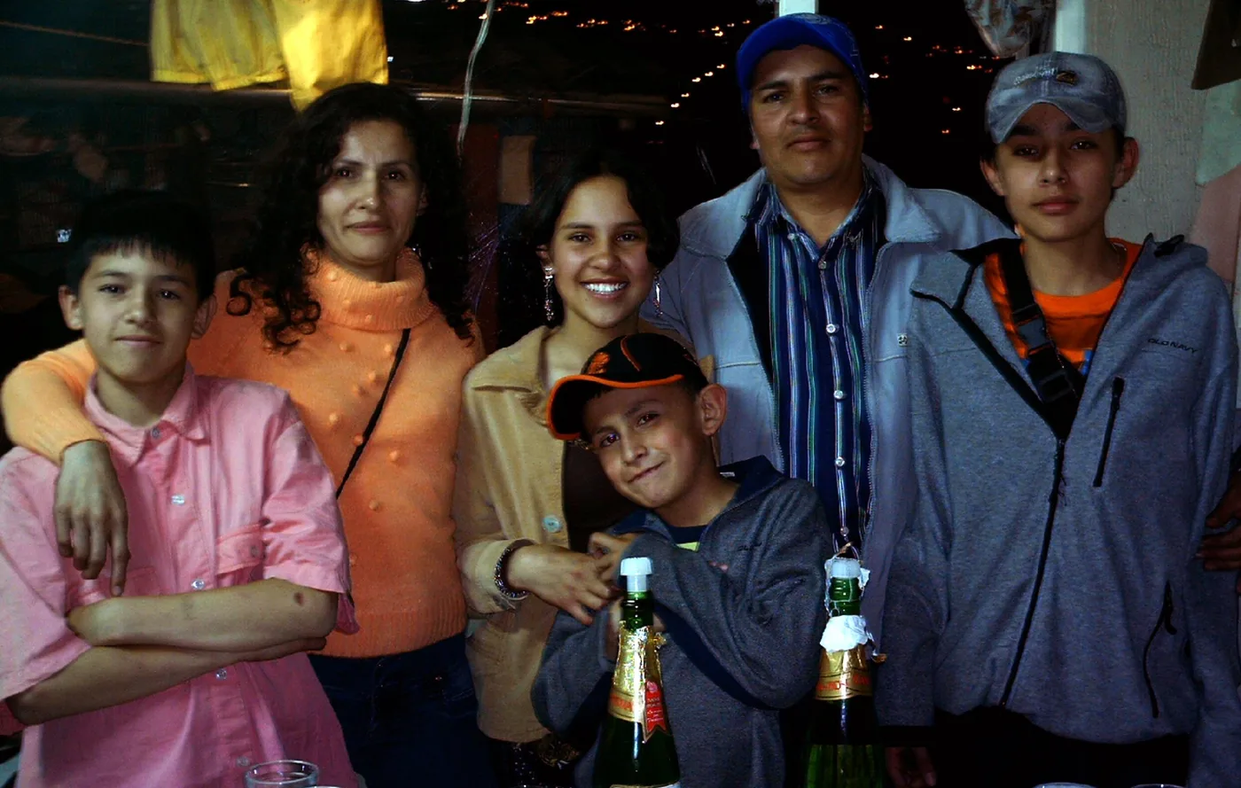 La familia de Eduard, junta en una celebración